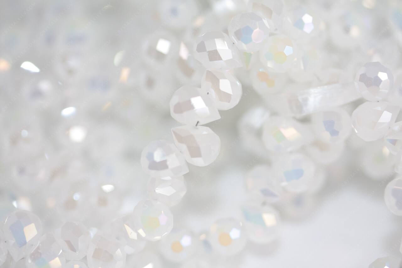 Намистина Крапля White Opal
